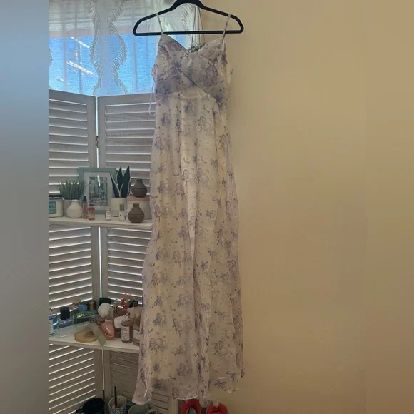 Lulus Lilac Floral maxi dress - Picture 3 of 5